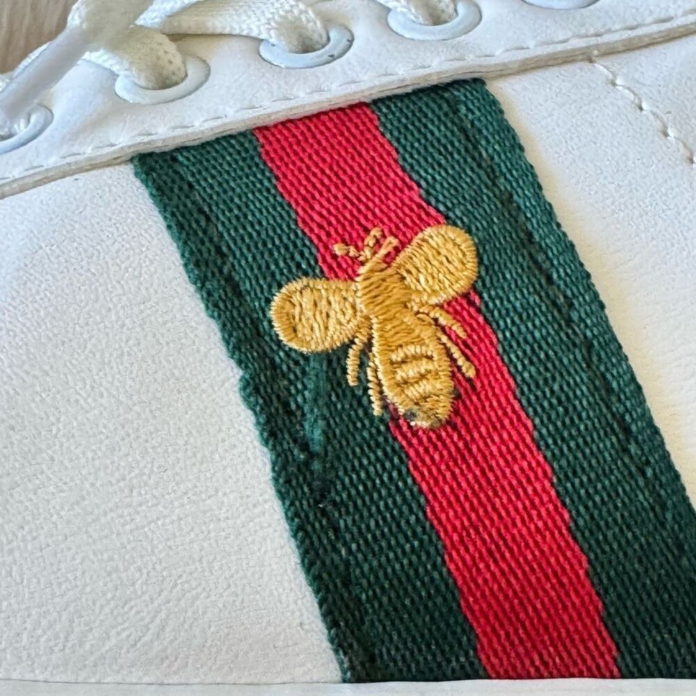 Gucci "Ace" leather low-top sneakers with crocodile-embossed leather trim SZ 36. - Picture 12 of 15